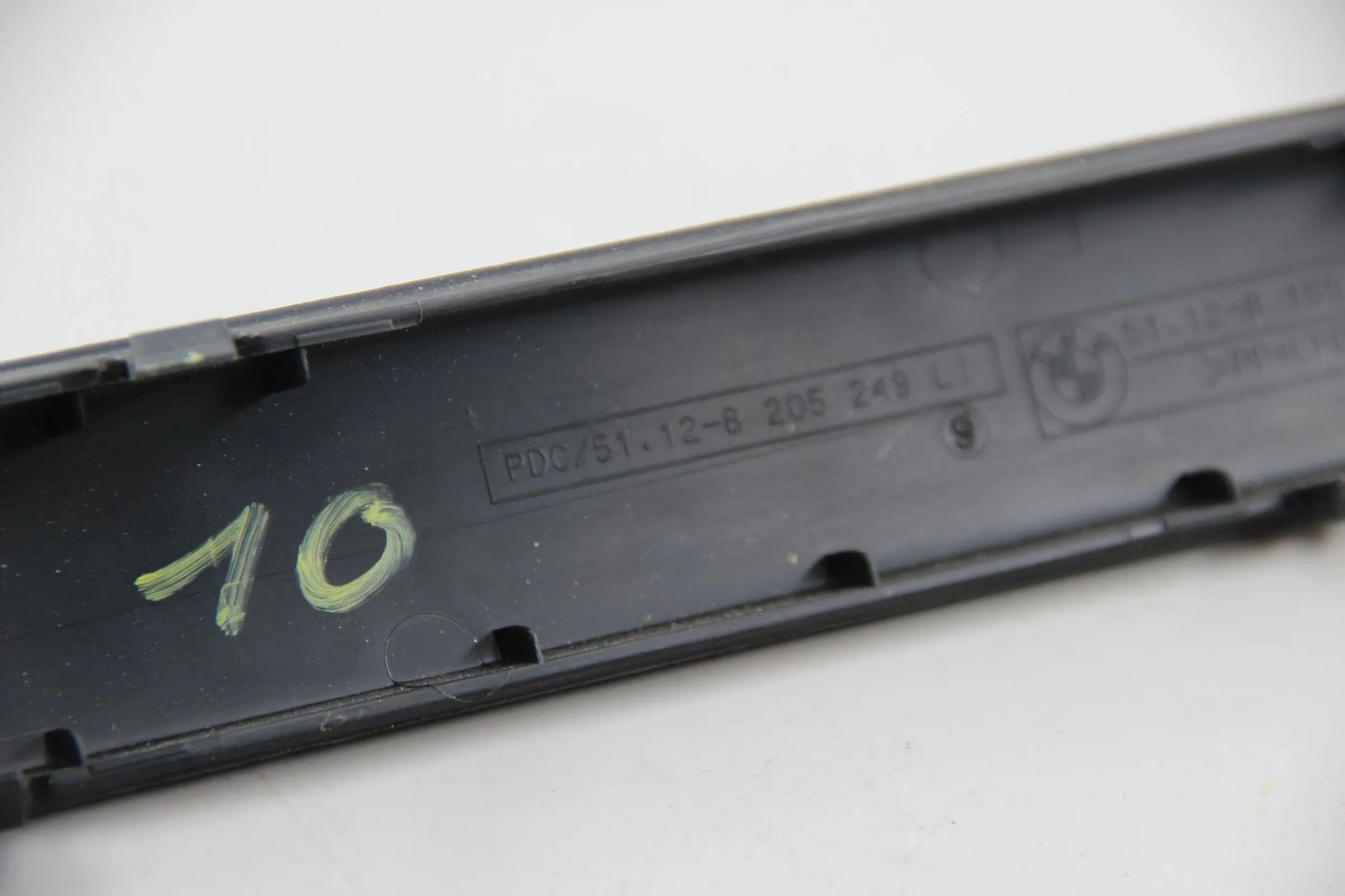 BMW E39 520i 523i 528i 535i 540i Limousine Stossleiste hinten links 51128205249