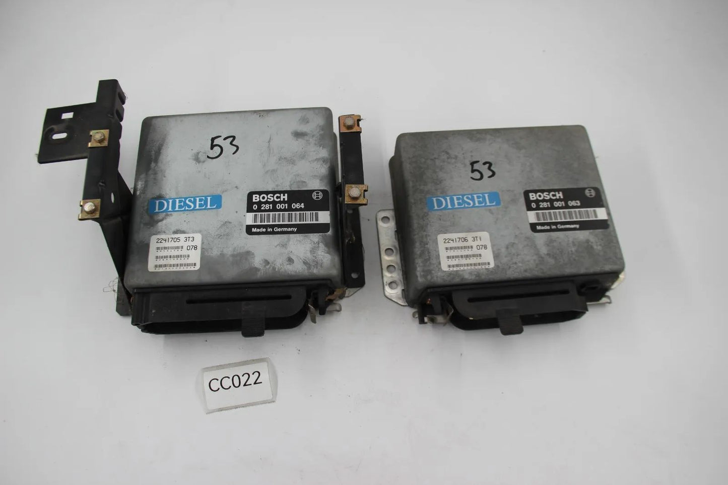 Original BMW E30 324td Steuergerät Doppel ECU Bosch 0281001063 / 028100164