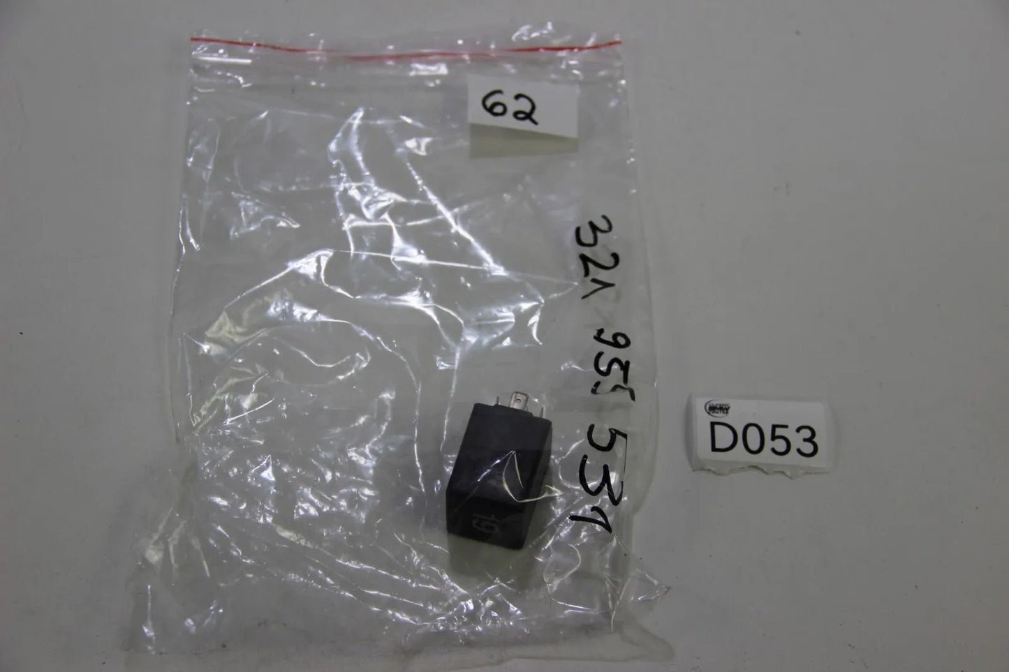 Original VW Audi Relais Wischersteuerung Relay 19 321955531A Oldtimer