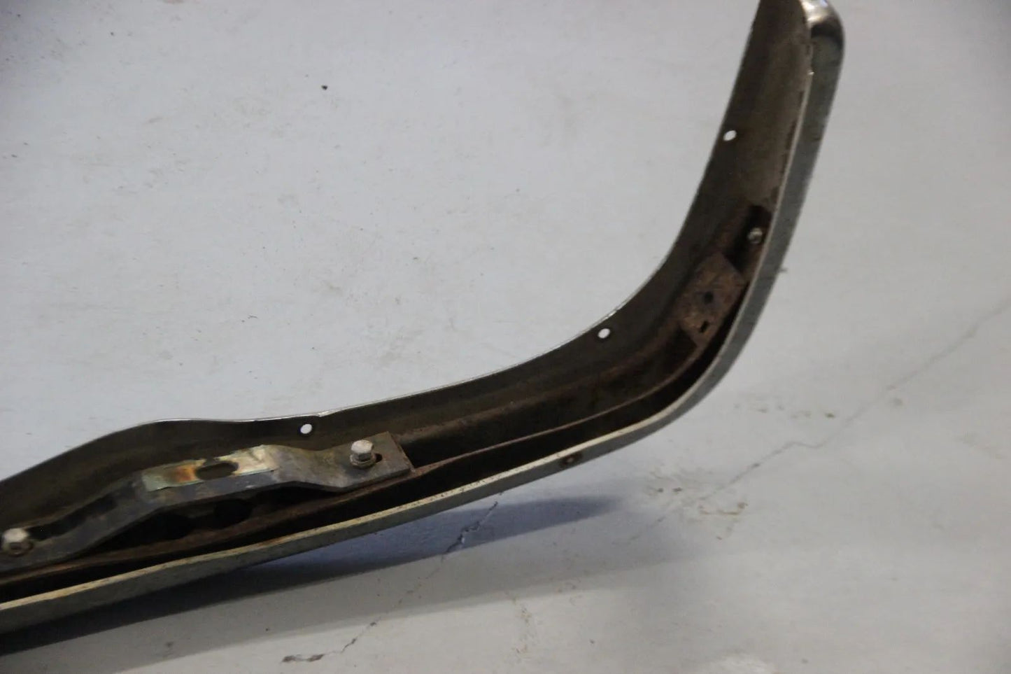 Original Mercedes W108 W109 S-Klasse Stoßstange Hinten Chrom Rear Bumper Chrome