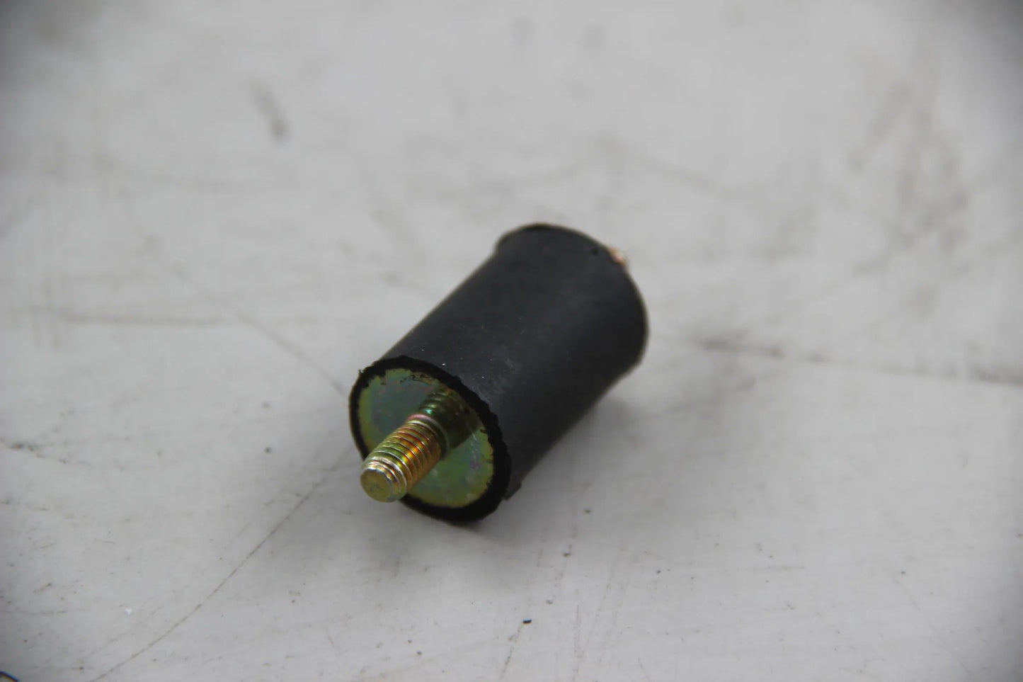 Original BMW E3 E12 E28 E34 E24 E23 E32 Gummilager NOS NLA 13621359216
