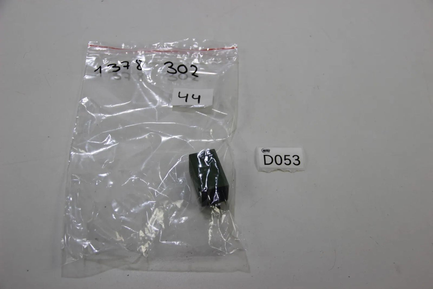 Original BMW E34 E32 E31 Relais Relay Kontrollmodul blau Oldtimer 61311378302