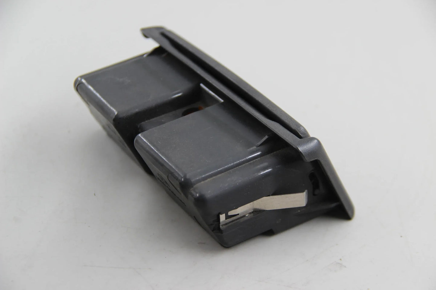 Original BMW E30 316i-325i M3 E24 M6 Ascher hinten anthrazit 51161904809