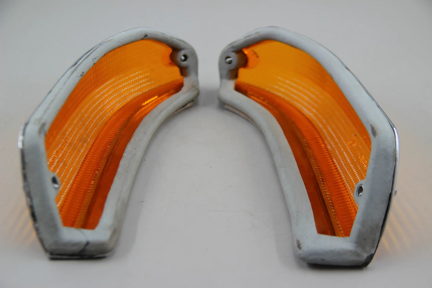 Original BMW E10 2002 Blinker Blinkerglas L + R Chrom mit Dichtung NOS K22625