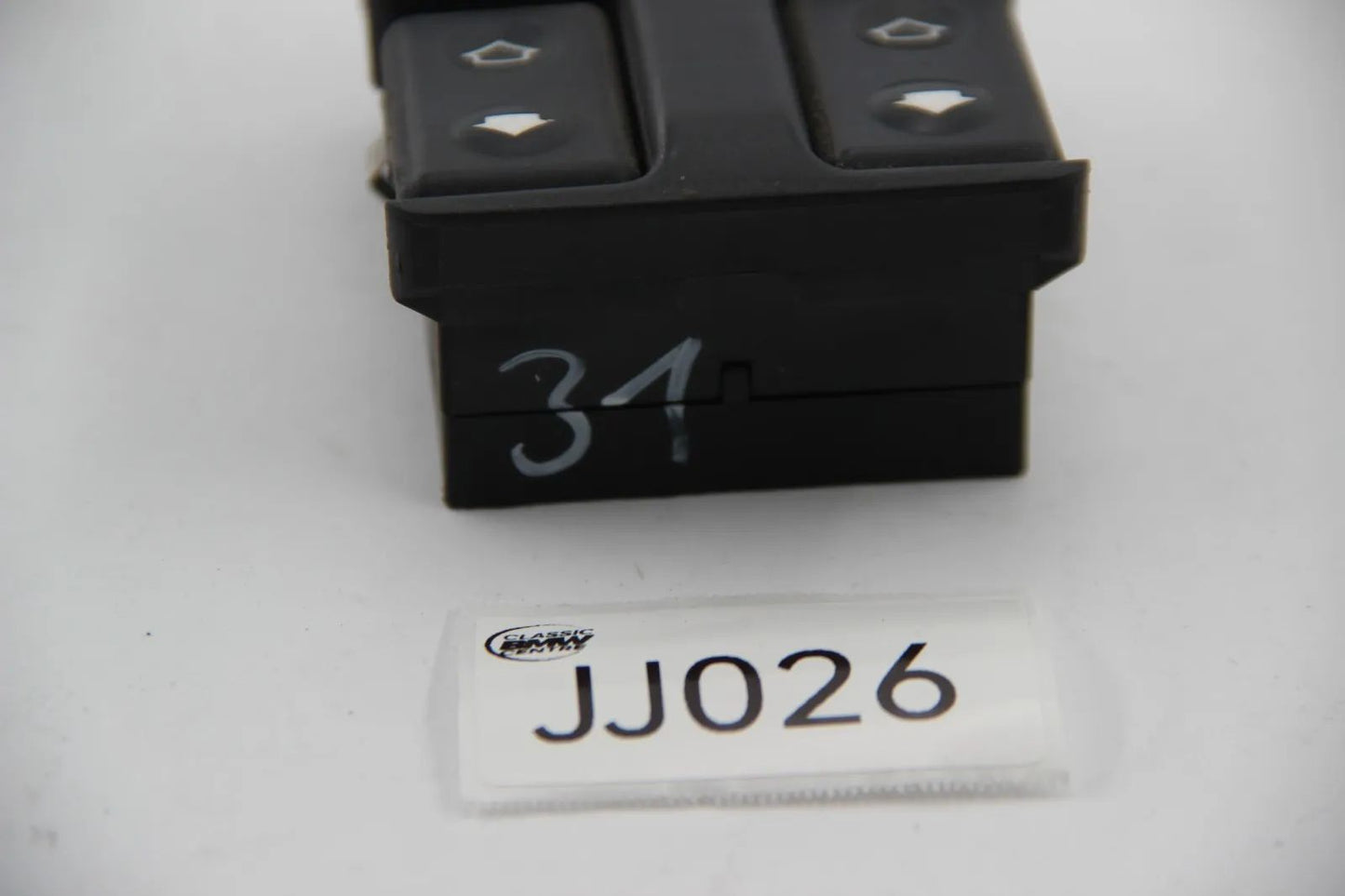 Original BMW E34 5er 518-540i M5 Schalter Elektr.Fensterheber vorne 61311374491