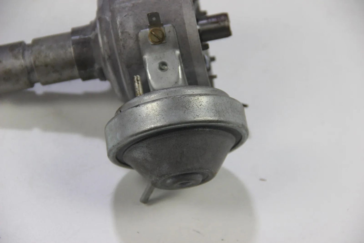 NEU Original BMW E28 518 Zündverteiler M10 0237304030