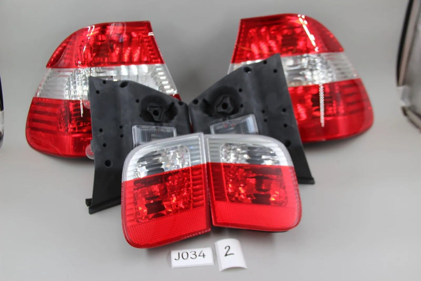 Original BMW E46 Nachrüstsatz Blink-/Rückleuchten hinten weiss NOS 63210141573