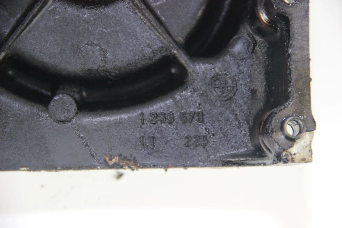 Original BMW E12 E24 E34 E23 E32 Kurbelgehäuse Abschlussdeckel 1250033