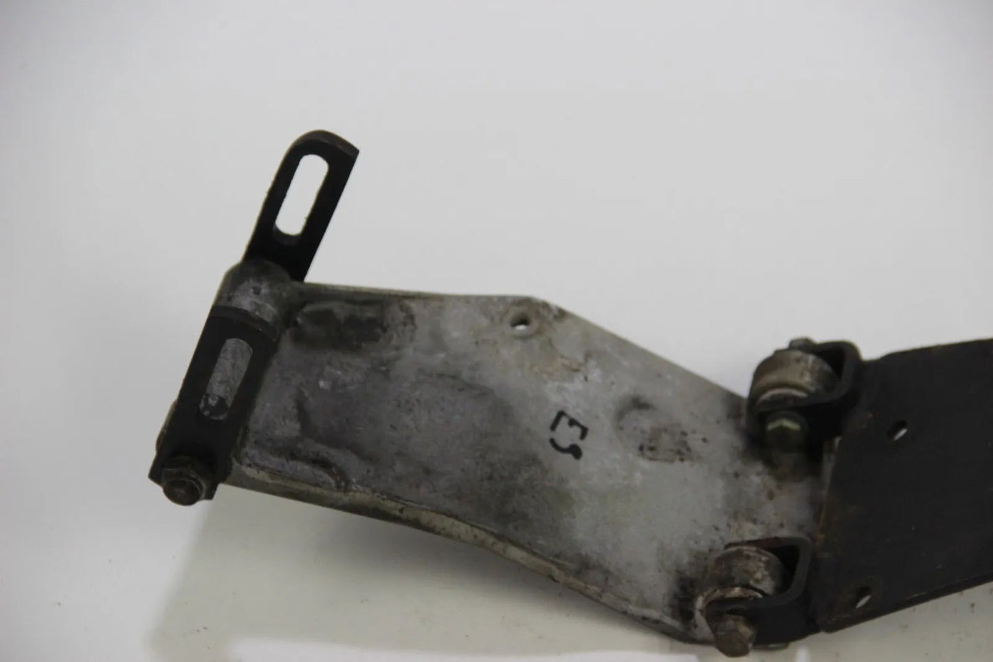 Original BMW E9 Klimapumpenhalterung Lagerblock Klima Pumpe Halterung AC bracket