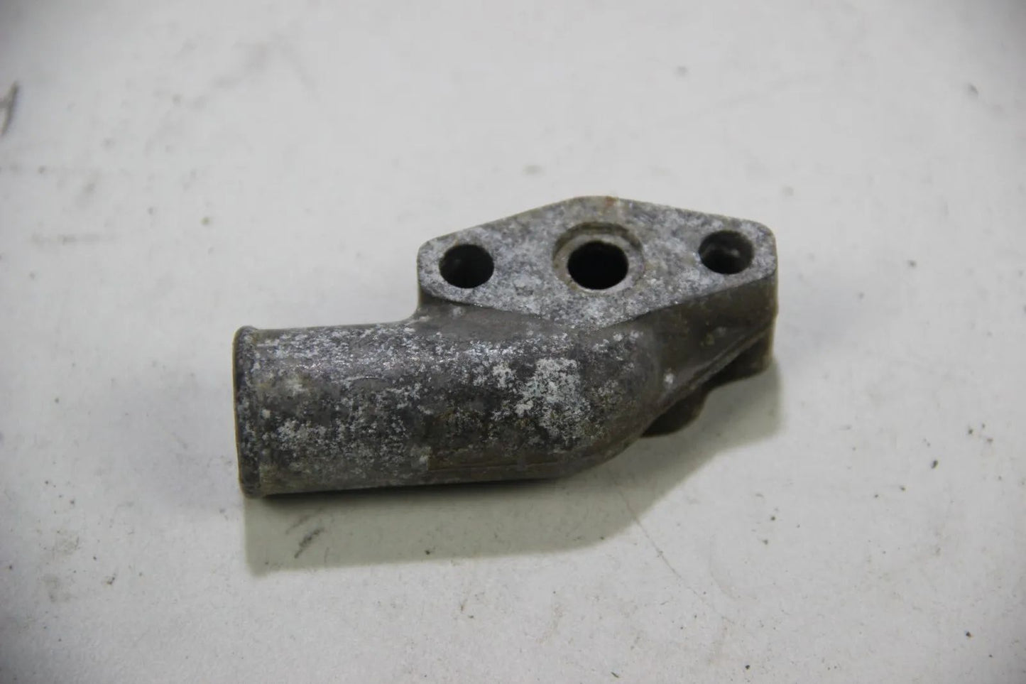 Original BMW E9 3.0 CSI CSL E3 3.0Si Kühlwasser Flansch Zylinderkopf 3.0L