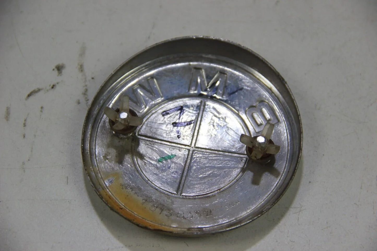 Original BMW E3 E9 E12 Plakette Heckklappe Emblem Badge OEM 51141813833