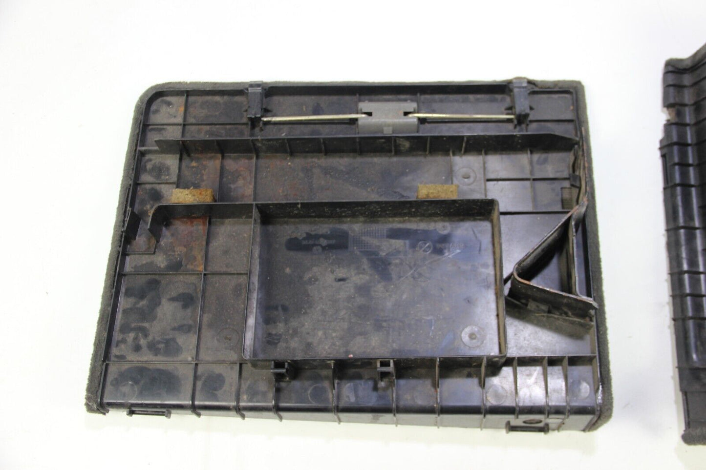 BMW E30 Touring Verkleidung Kofferraum Abdeckung hinten rechts links 51471947327