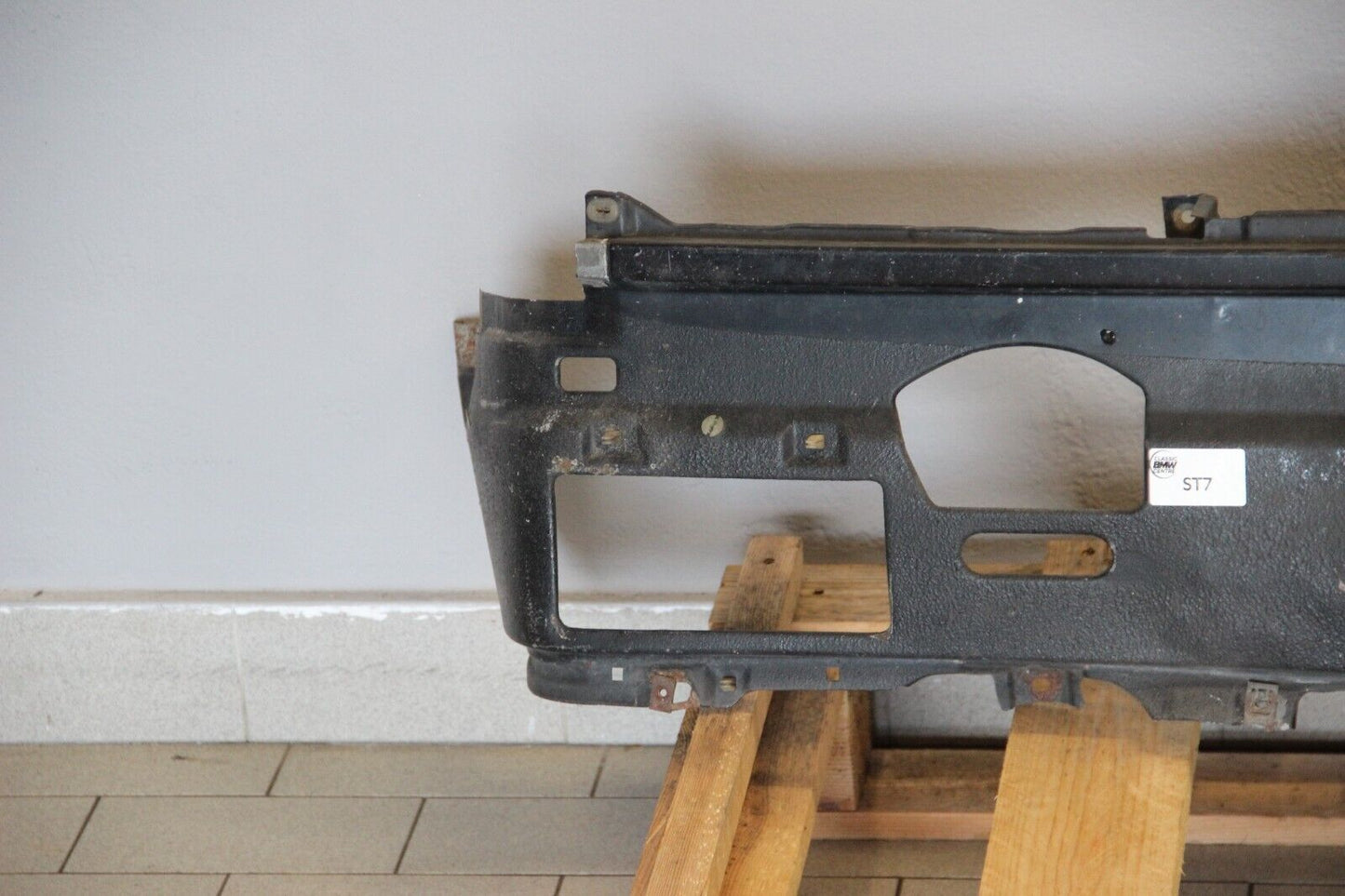 Original BMW E30 84-86 Frontblech Frontschürze VFL Diamantschwarz 3er