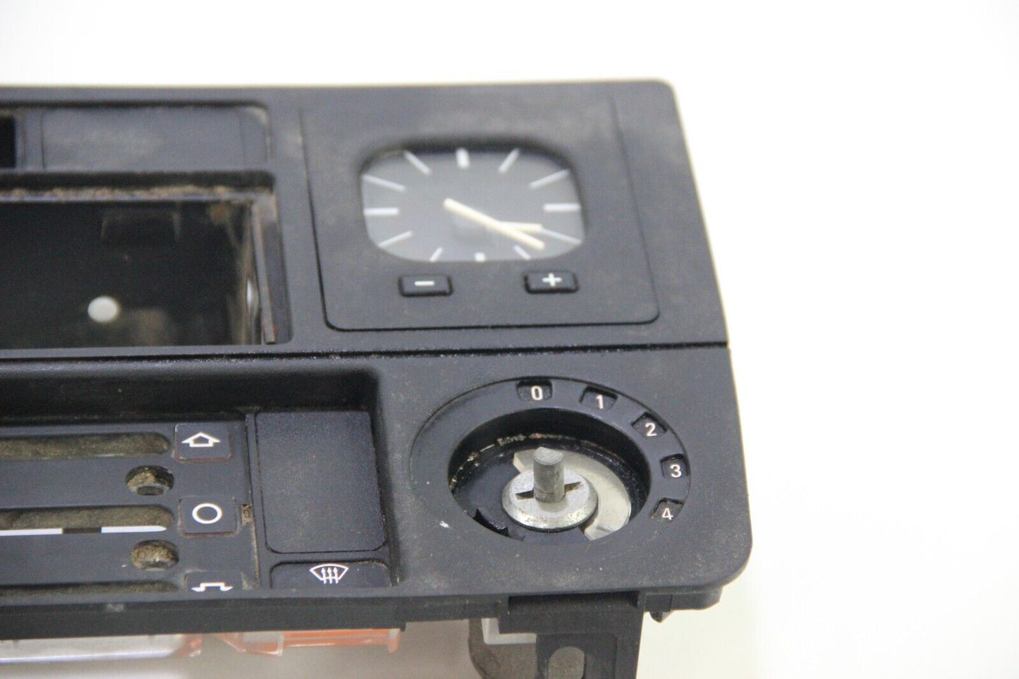 Original BMW E30 Heizungsbedienteil EU Uhr Clock KIlimabedienteil Bedienteil 3er