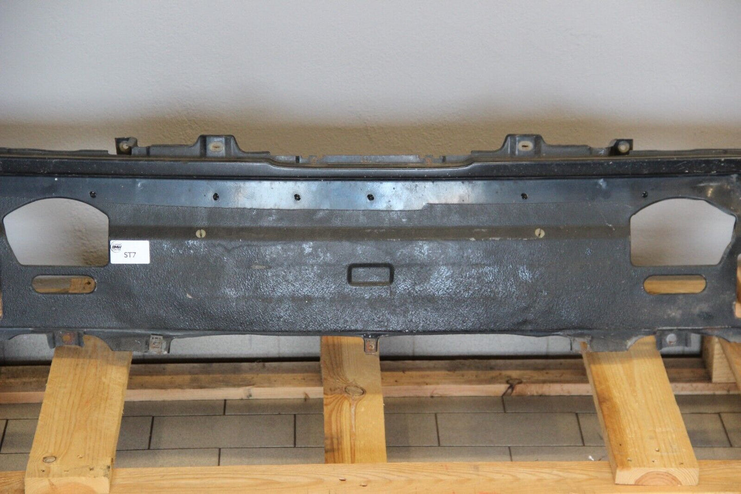 Original BMW E30 84-86 Frontblech Frontschürze VFL Diamantschwarz 3er