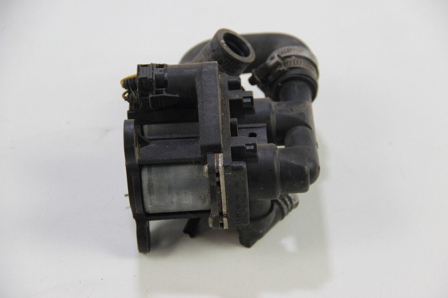 Original BMW E34 Wasserventil Bosch Heizungsventil Zusatzpumpe 1147412042