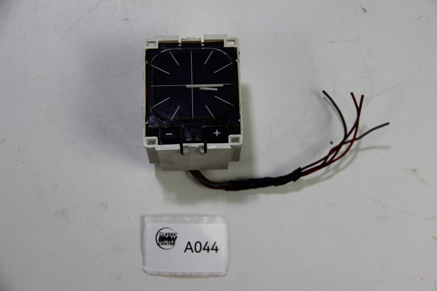 Original BMW E30 Borduhr ohne Rahmen 1376903 3er EU Clock M3 325i 318i 323i 320i