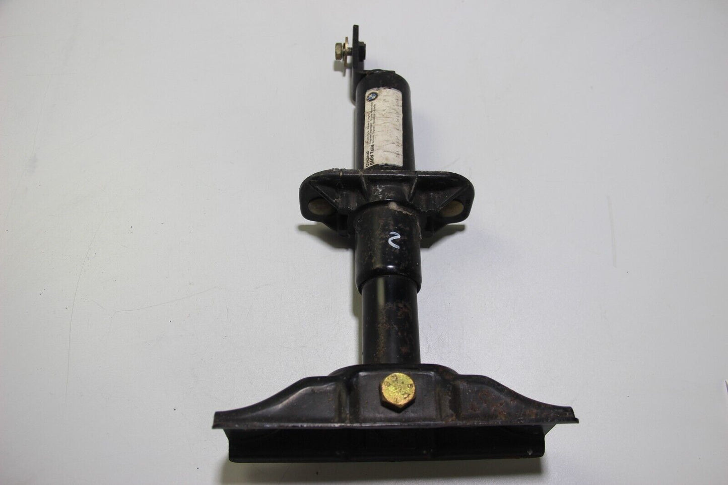 BMW E30 Stoßstangenhalterung Pralldämpfer hinten 51121911297 Bumper Mount