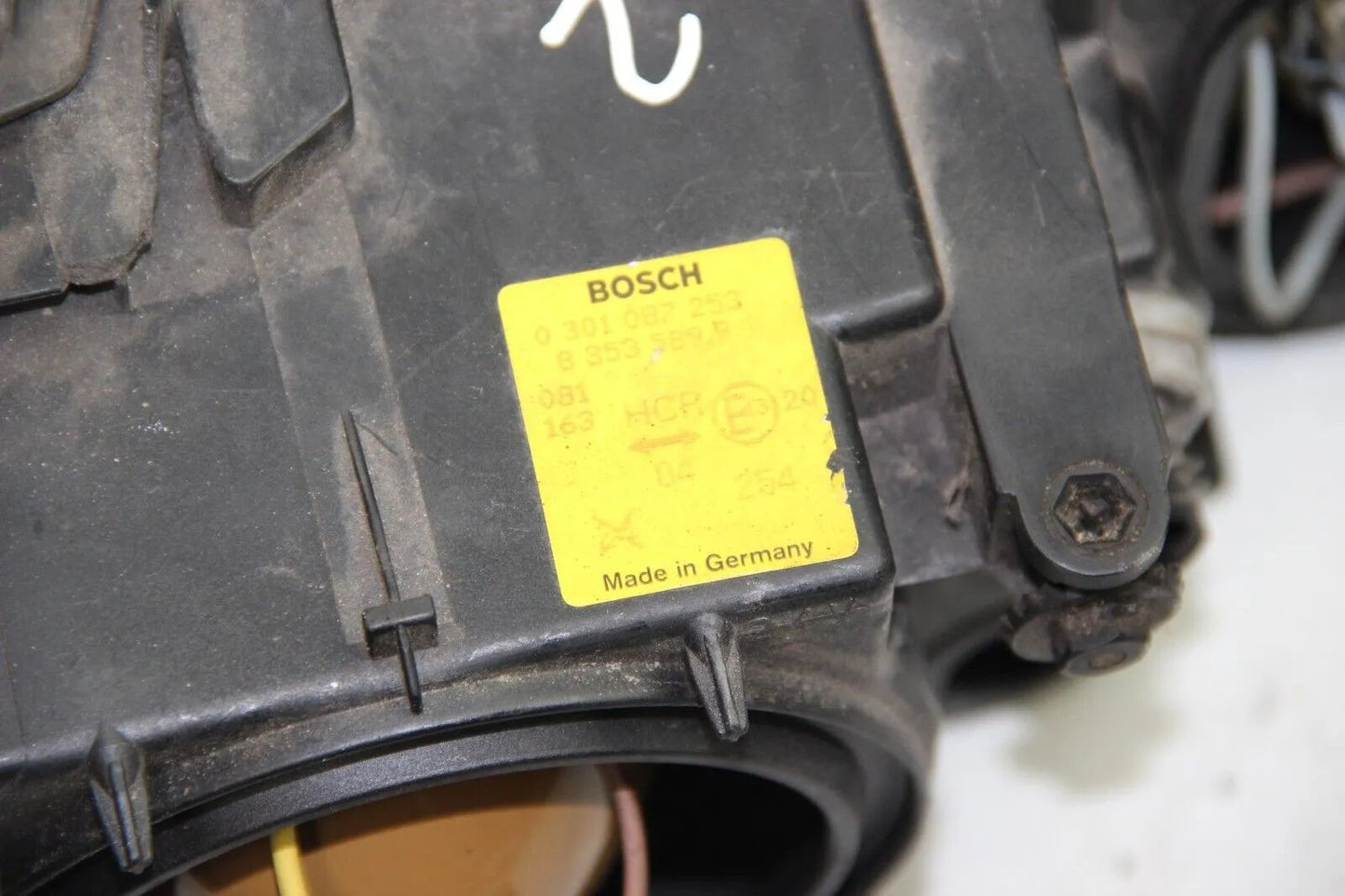 BMW E36 316i 318i 320i 325i M3 Scheinwerfer Headlights Links 8353589