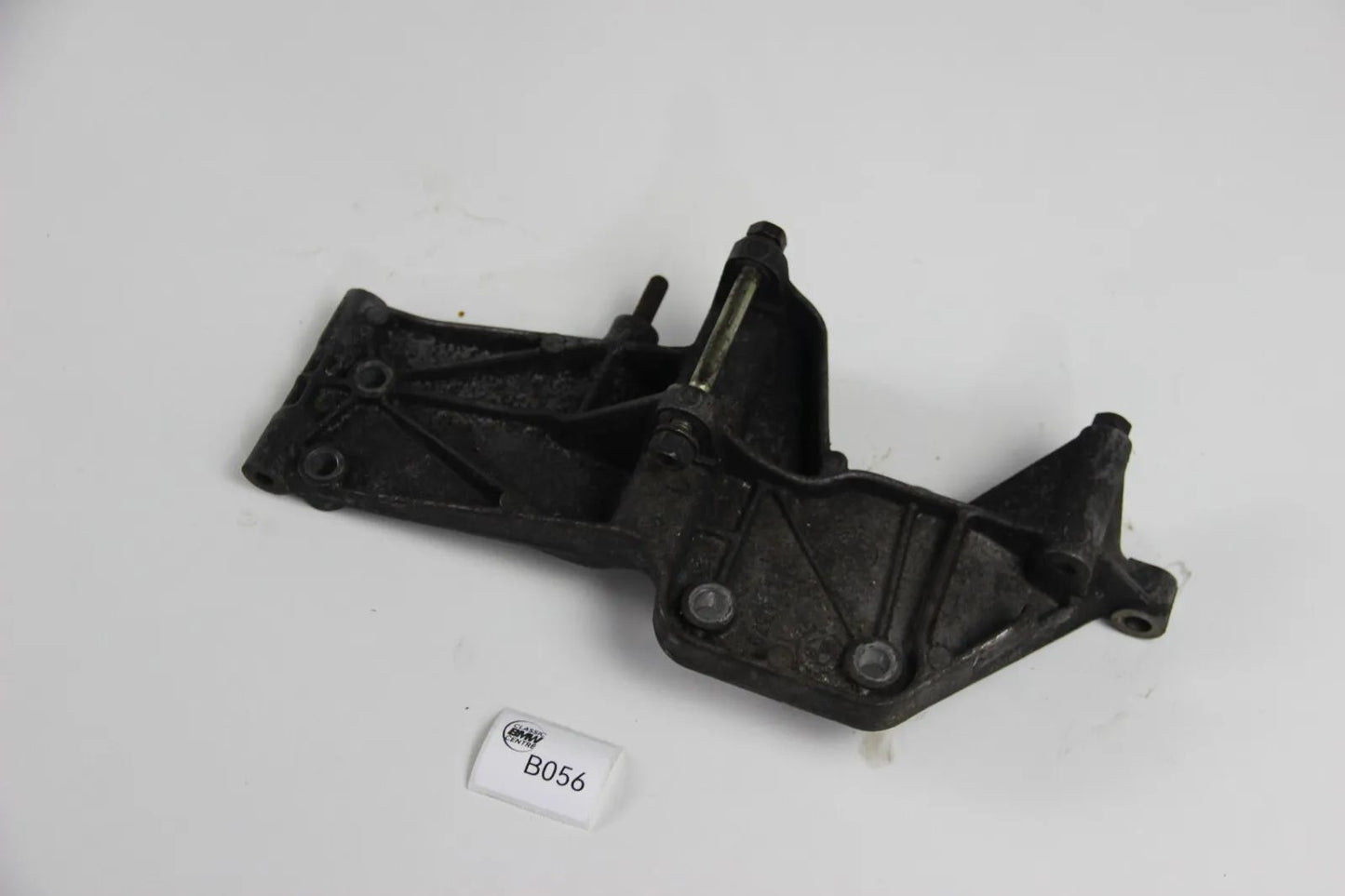 Original BMW E23 E24 E28 M30 Lagerblock Halterung Servo Pumpe 1274579 Mount