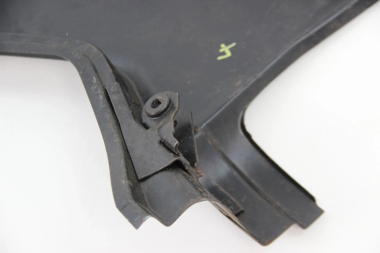 Original BMW Neue Klasse 1500-2000 tii C-Säule außen rechts NOS 41215630131