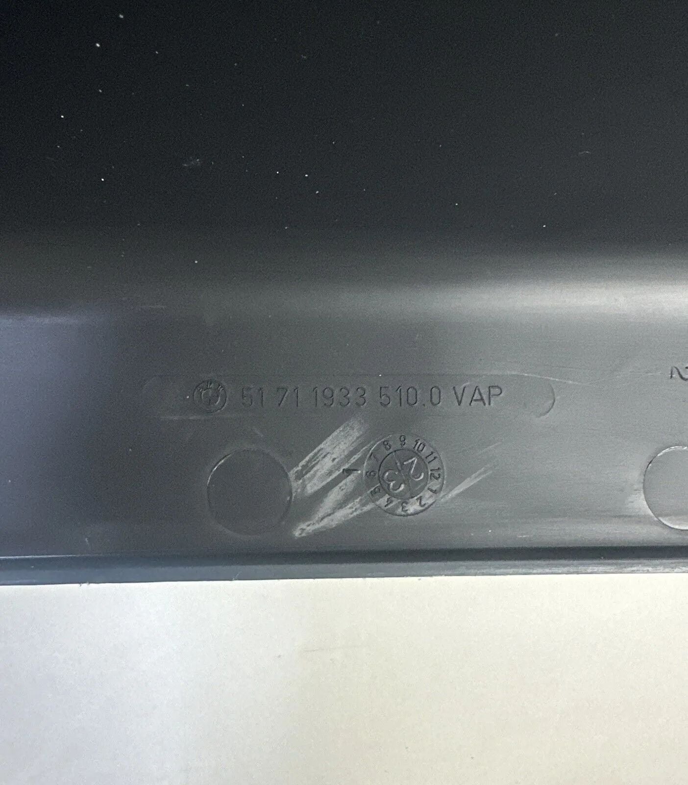 NEU ORIGINAL BMW E30 325i Frontschürze Frontlippe Stoßstange Vorne 51711933510