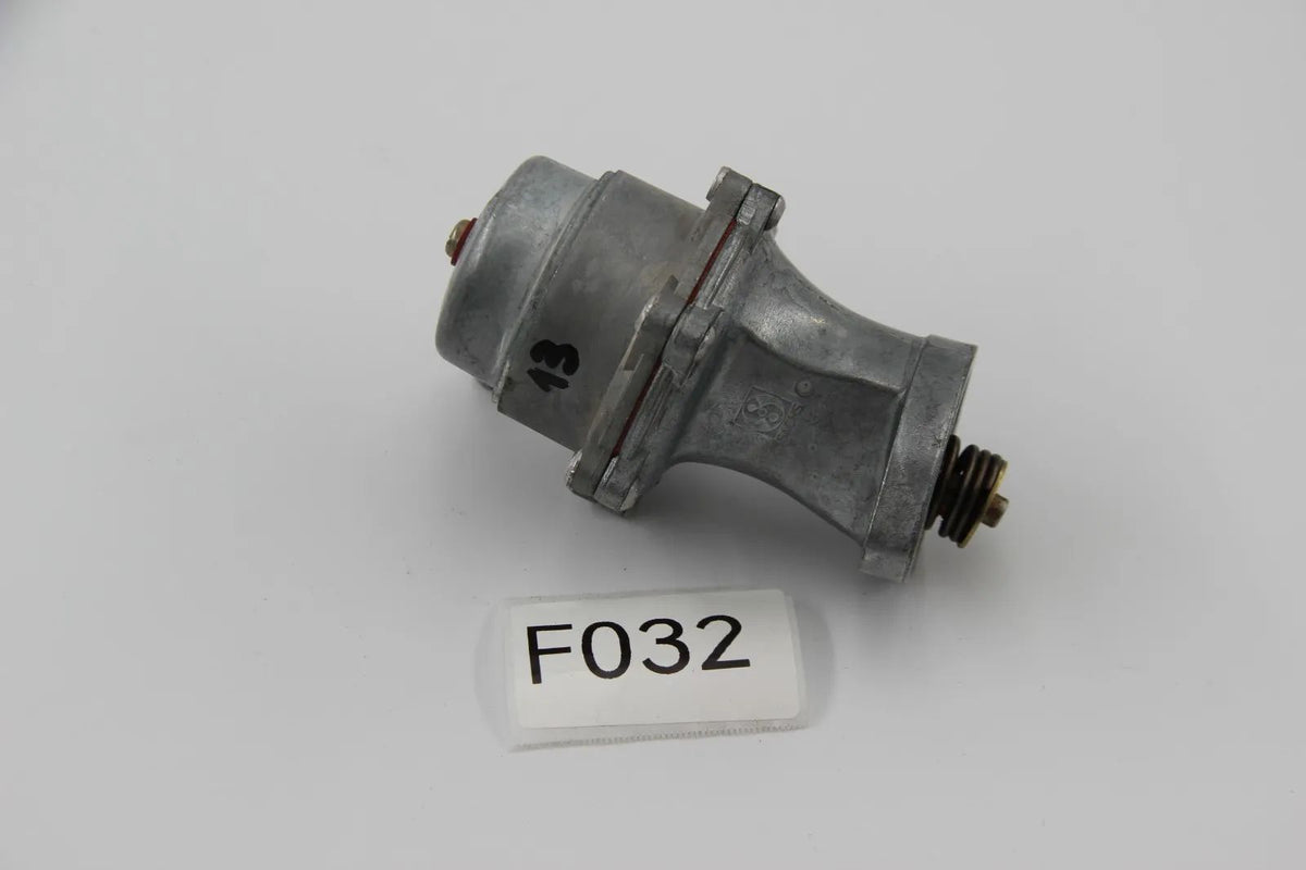 Original BMW E10 E21 M10 E21 Kraftstoffpumpe Sachs NOS 13311265193