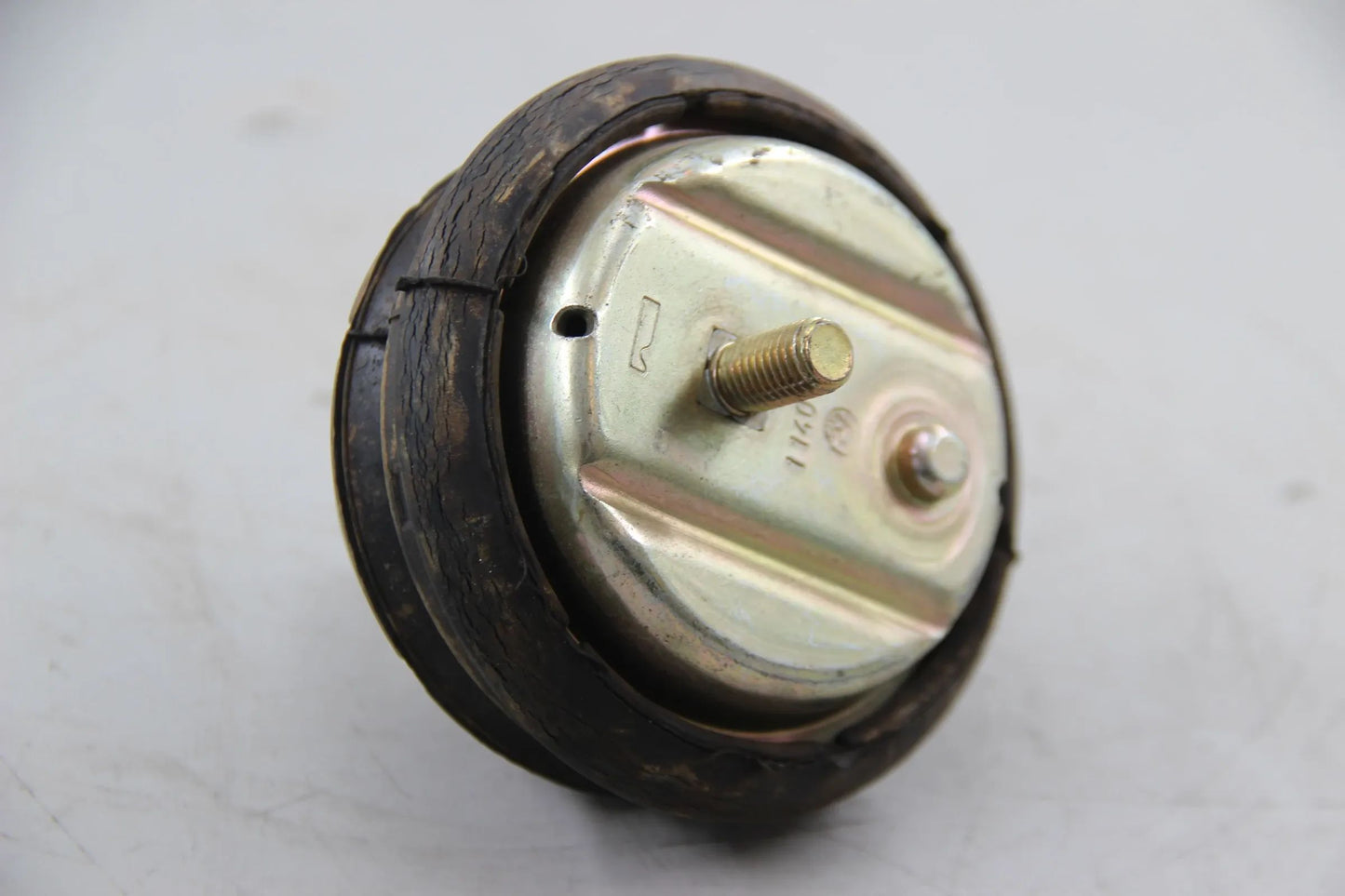 Original BMW E36 3er E46 Gummilager 11811140985