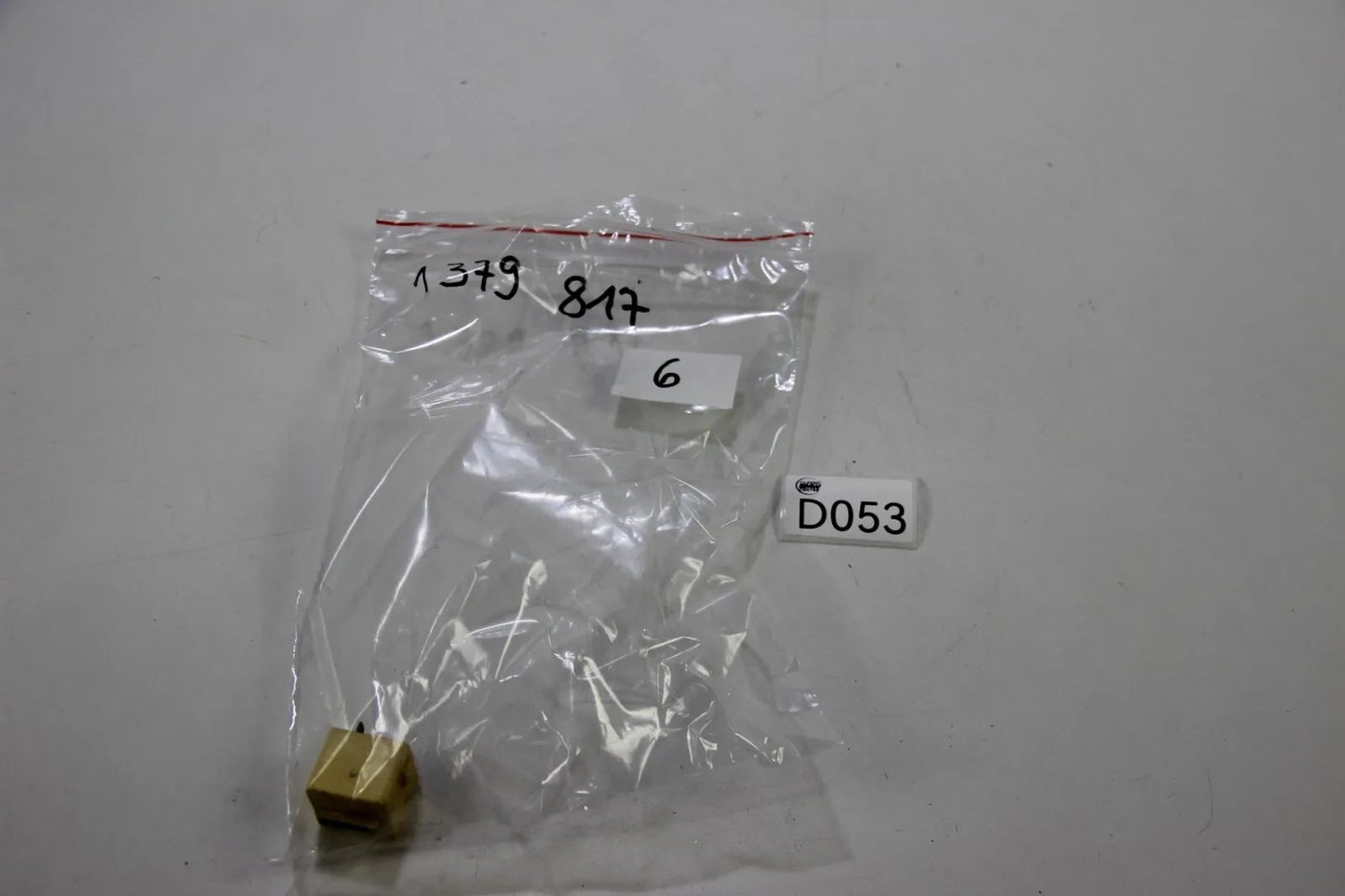 Original BMW E36 E46 E34 E32 E38 E31 Verbindungsstecker Stecker Plug 61311379817