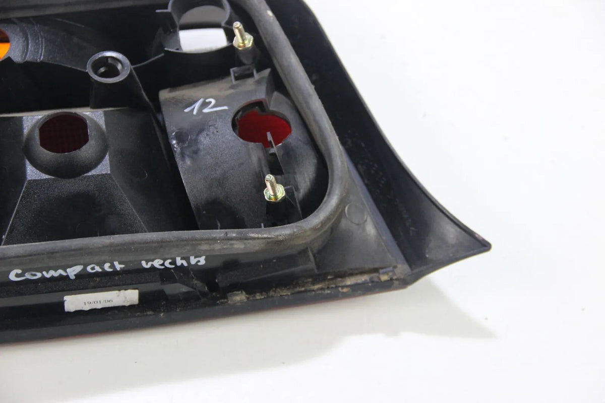 Original BMW E36 3er Compact Heckleuchte hinten rechts Taillight Light