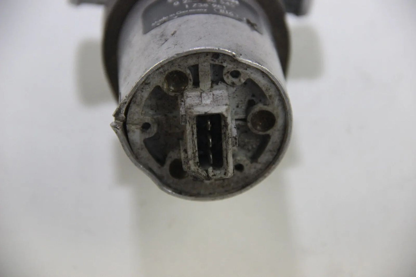 Original BMW E39 520 523 525 530 528 Zusatzluftschieber 0280140545