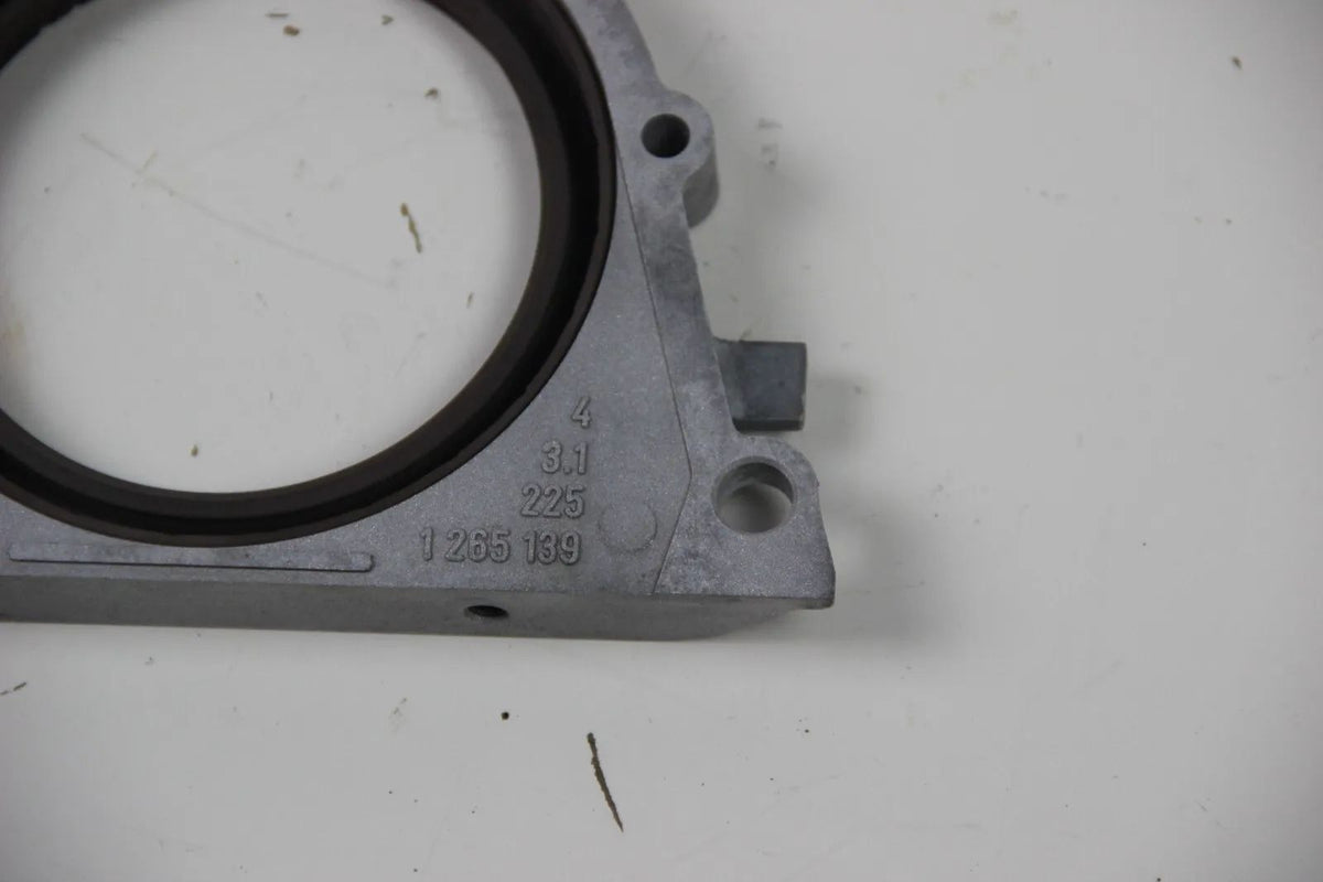 BMW E30 E34 E28 E36 Stirndeckel Abschlussdeckel Dichtflanch 1265139 225