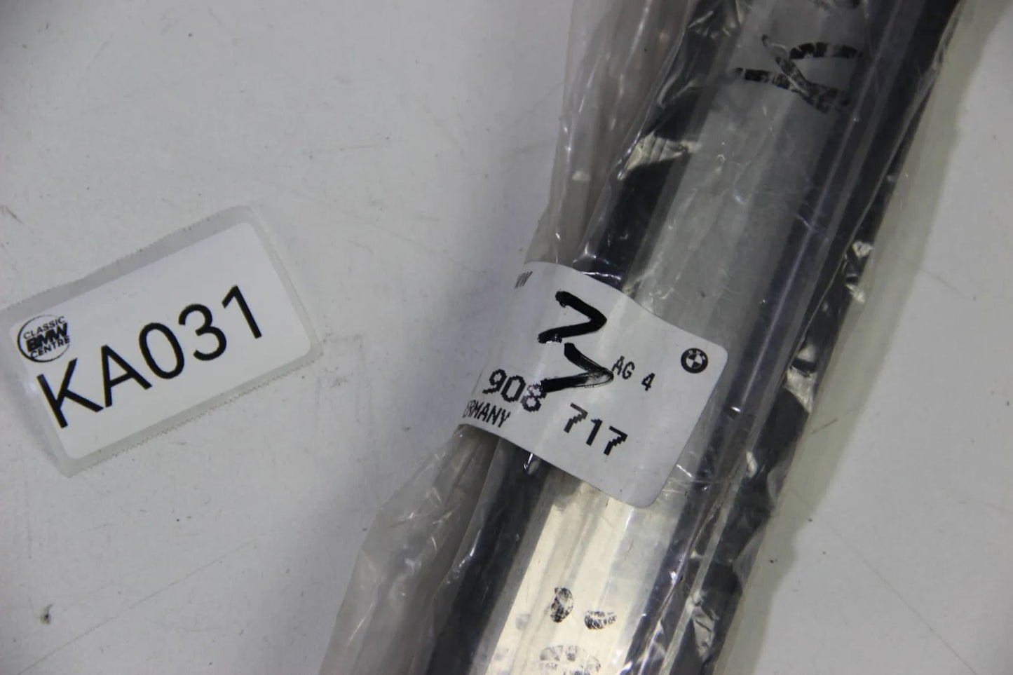 Original BMW E32 Stossleiste Tür hinten links Chrom 51131908717 7er Zieleiste