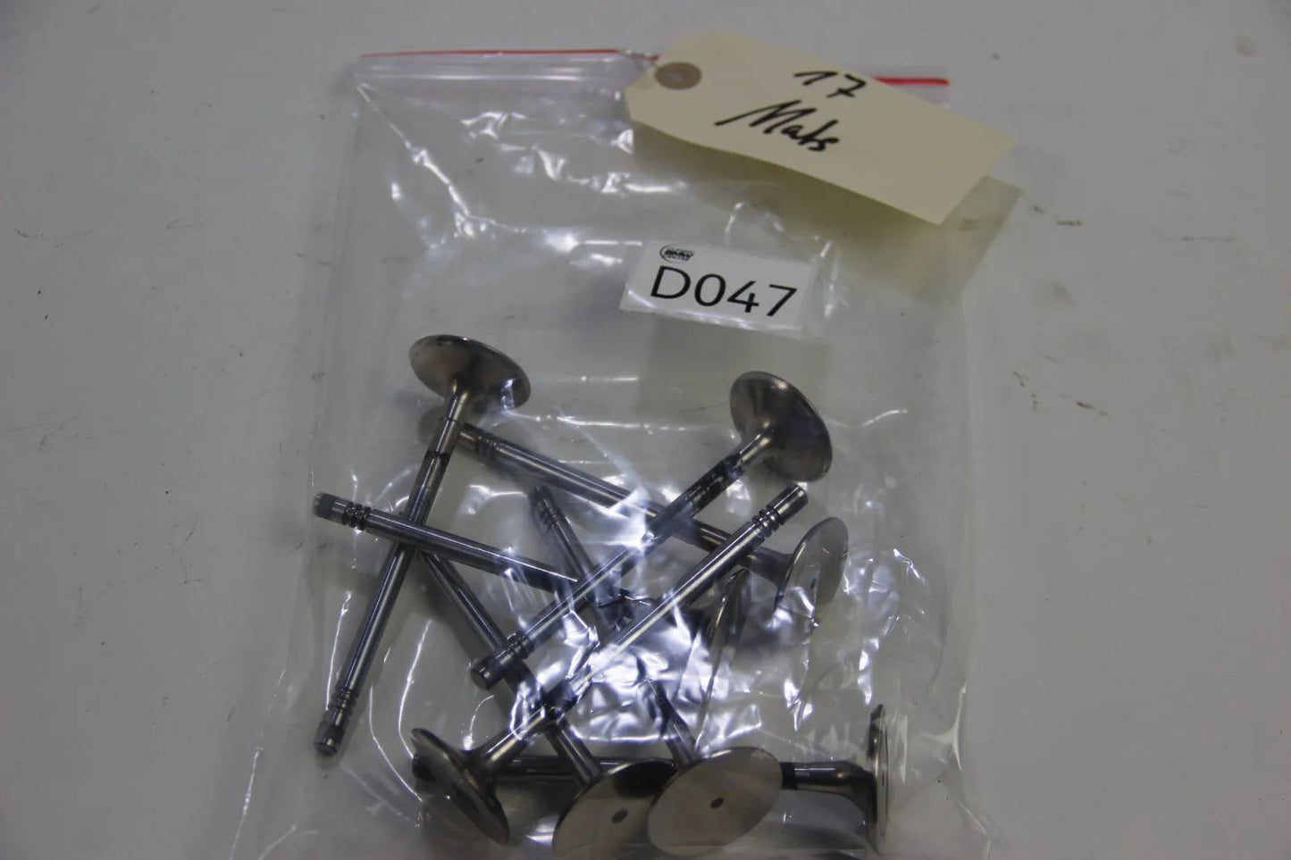 Original BMW E30 M3 S14 S14b23 2.3 8x Einlassventil Ventile 37mm Intake Valve