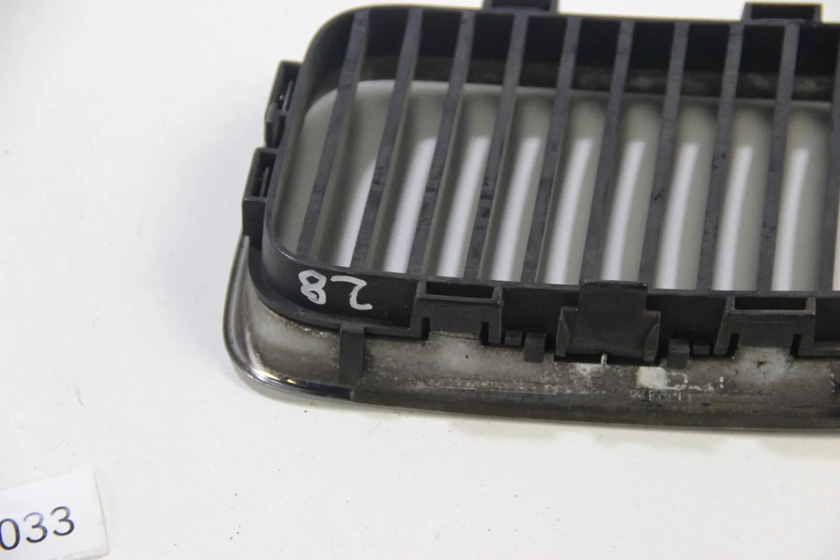 Original BMW E36 3er Ziergitter Chrom Niere Rechts Kühlergrill 51138122238