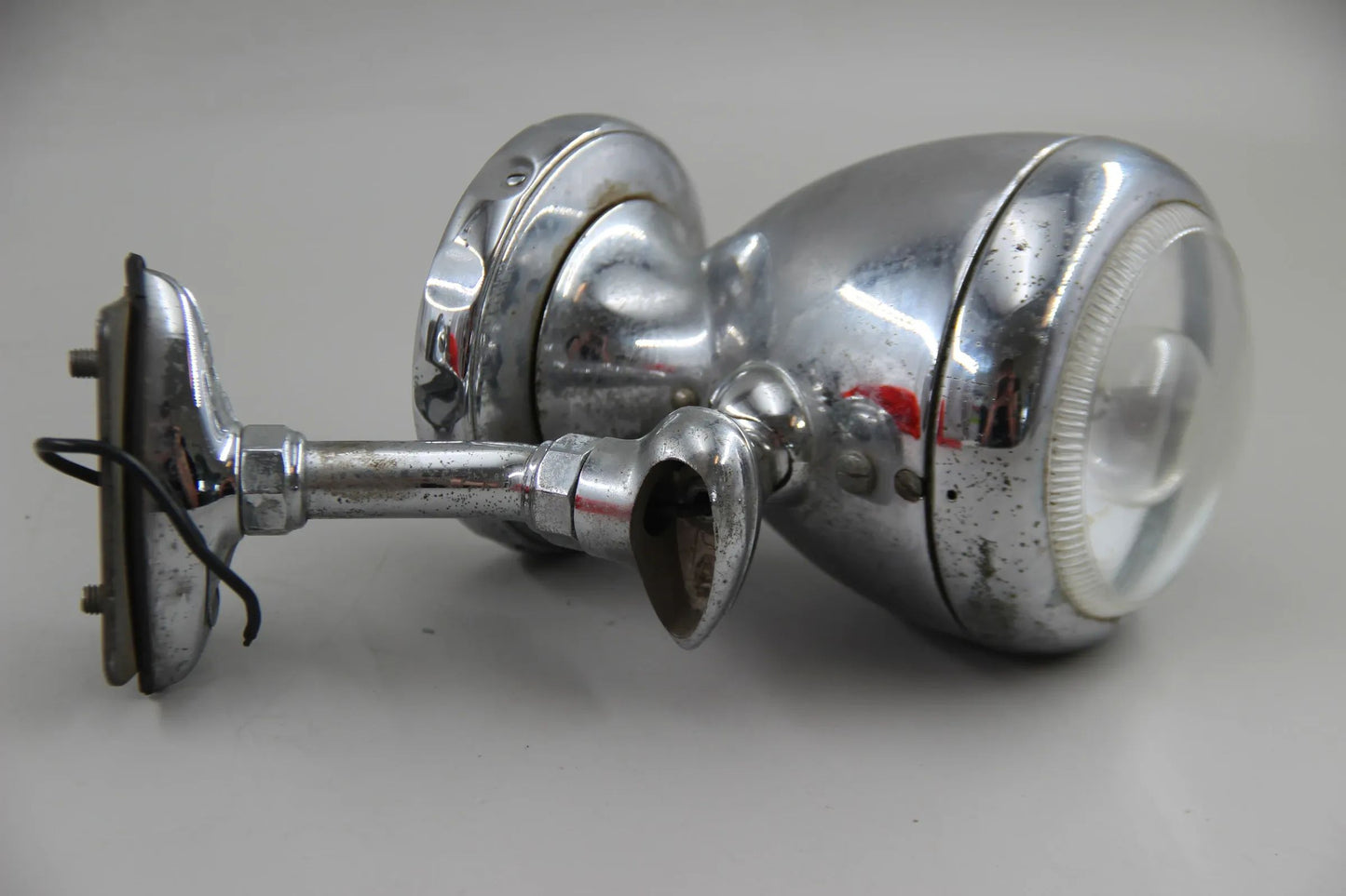 Original Mercedes W136 W187 170SCA 220CA Hella Chrom Chrom Spiegel Suchscheinwerfer