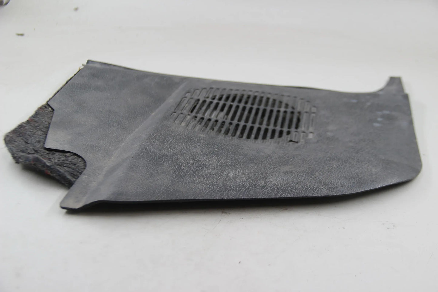 Original BMW E30 3er Verkleidung Lautsprecher vorne rechts 51431935592