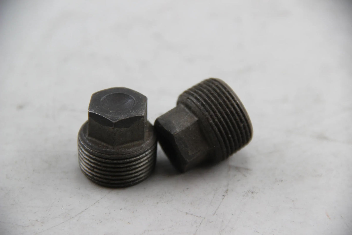 Original BMW E10 NK E21 E30 E12 E24 2x Verschlussschraube M24X1,5 27111226798