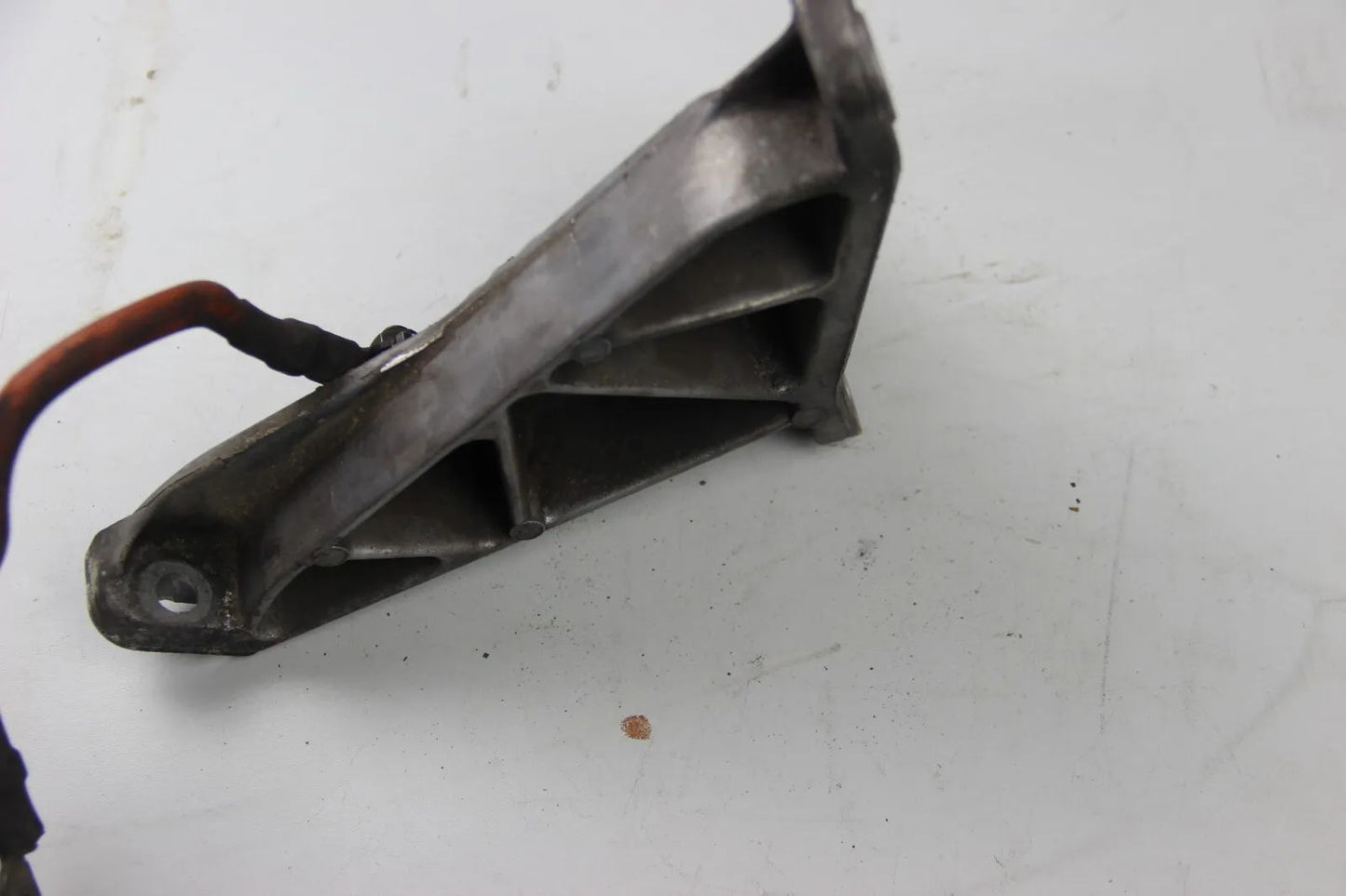 BMW E34 E32 M30 Motorhalter Motorträger Tragbügel Rechts 1129806