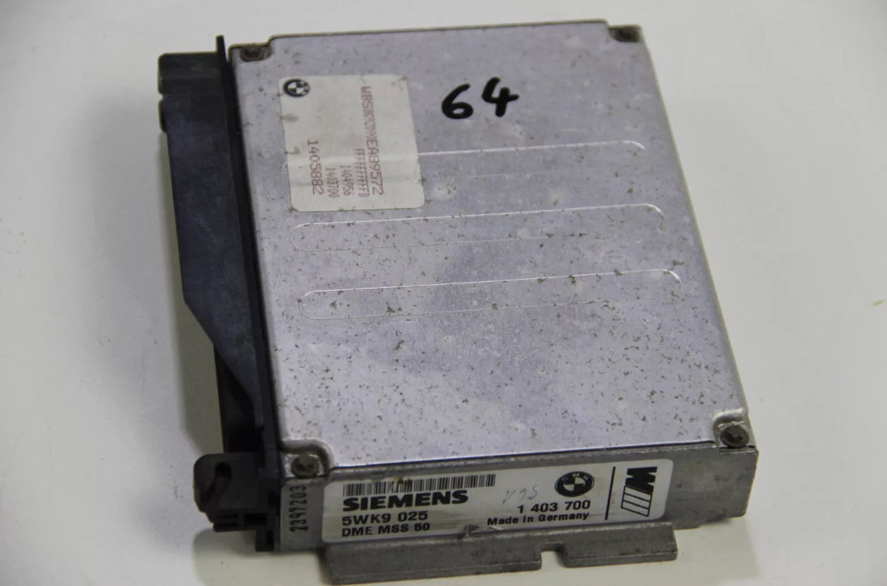 Original BMW E36 M3 S50b32 3.2
Motorsteuergerät Siemens 5WK9