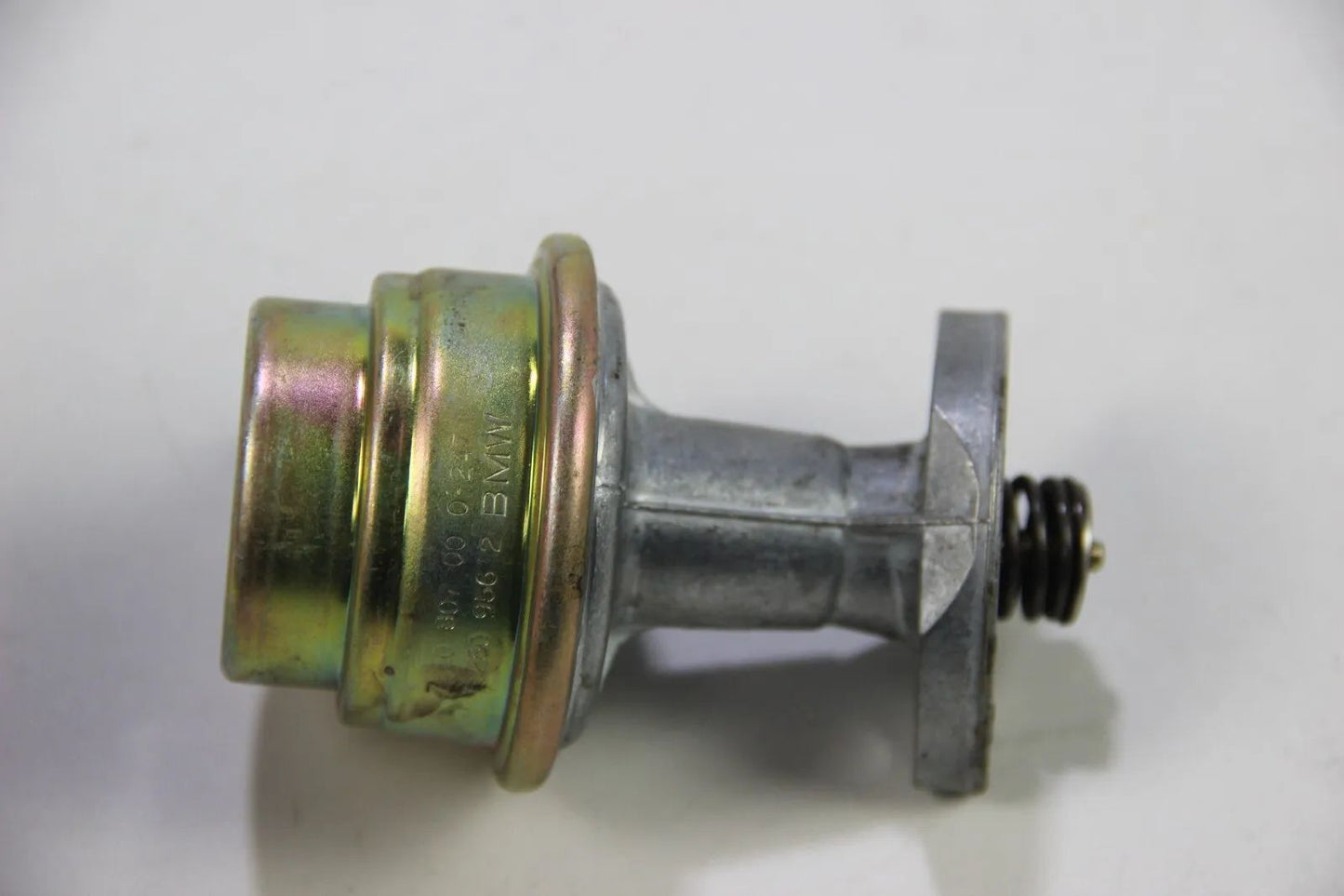 NEU Original BMW E21 320/6 323i E12 520 Kraftstoffpumpe Pierburg 1280956