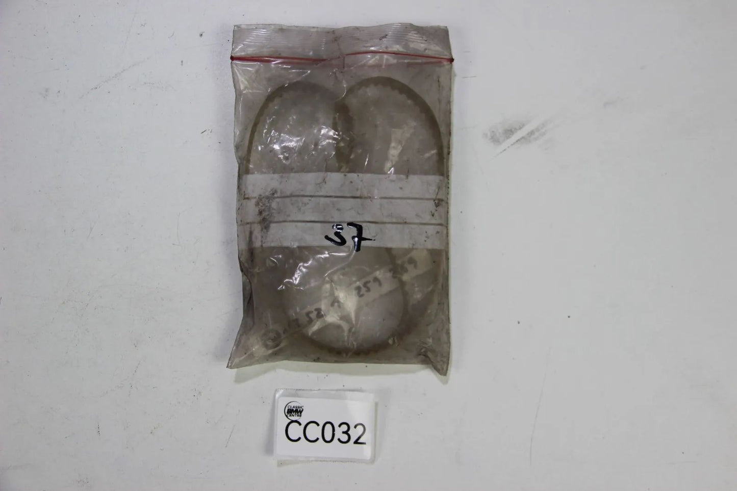 NEU Original BMW 114 M10 NK 4Zyl E12 M10 Zahnriemen 13521259269