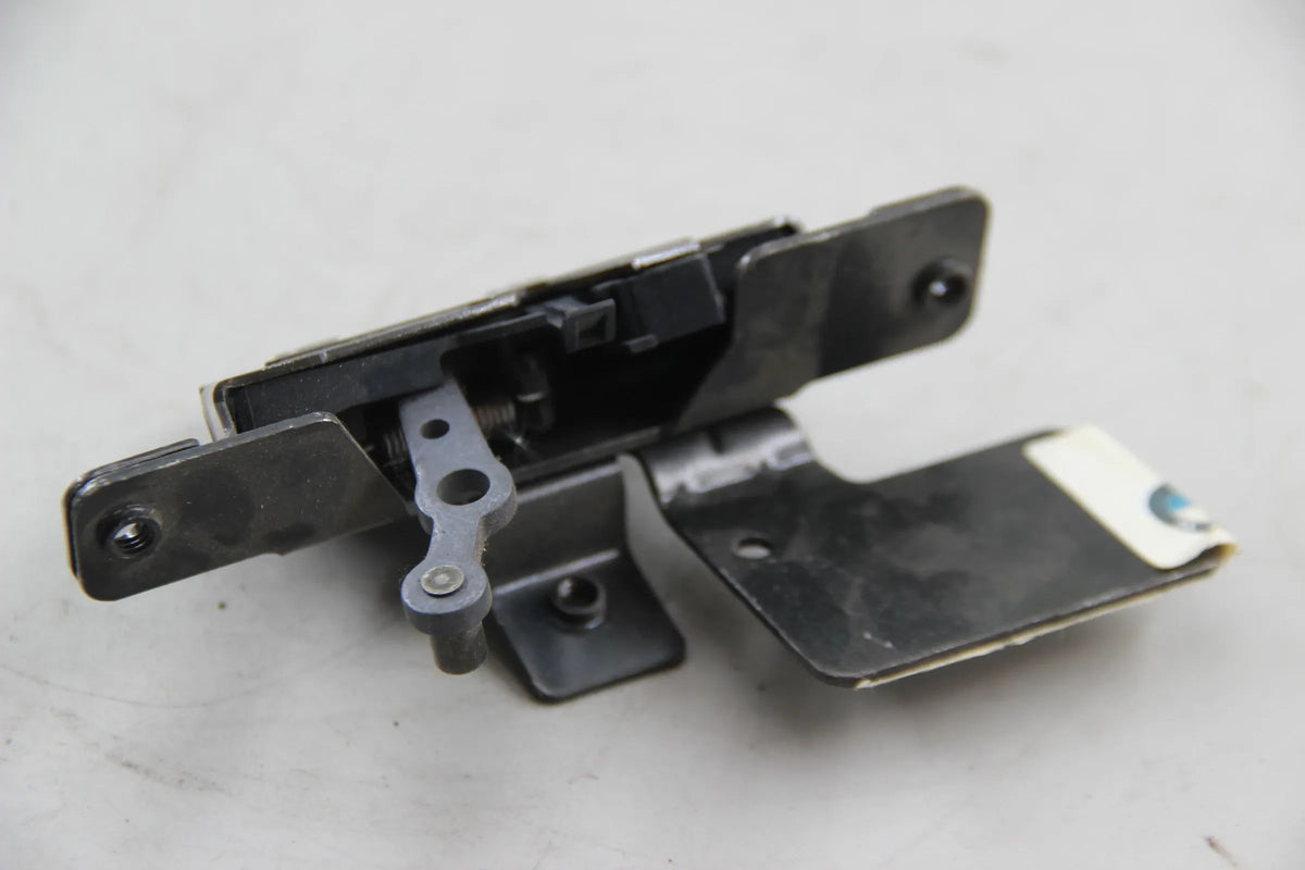 Original BMW E34 518i 520i 525i 530i 540i M5 Schloss Heckklappe 51248120847