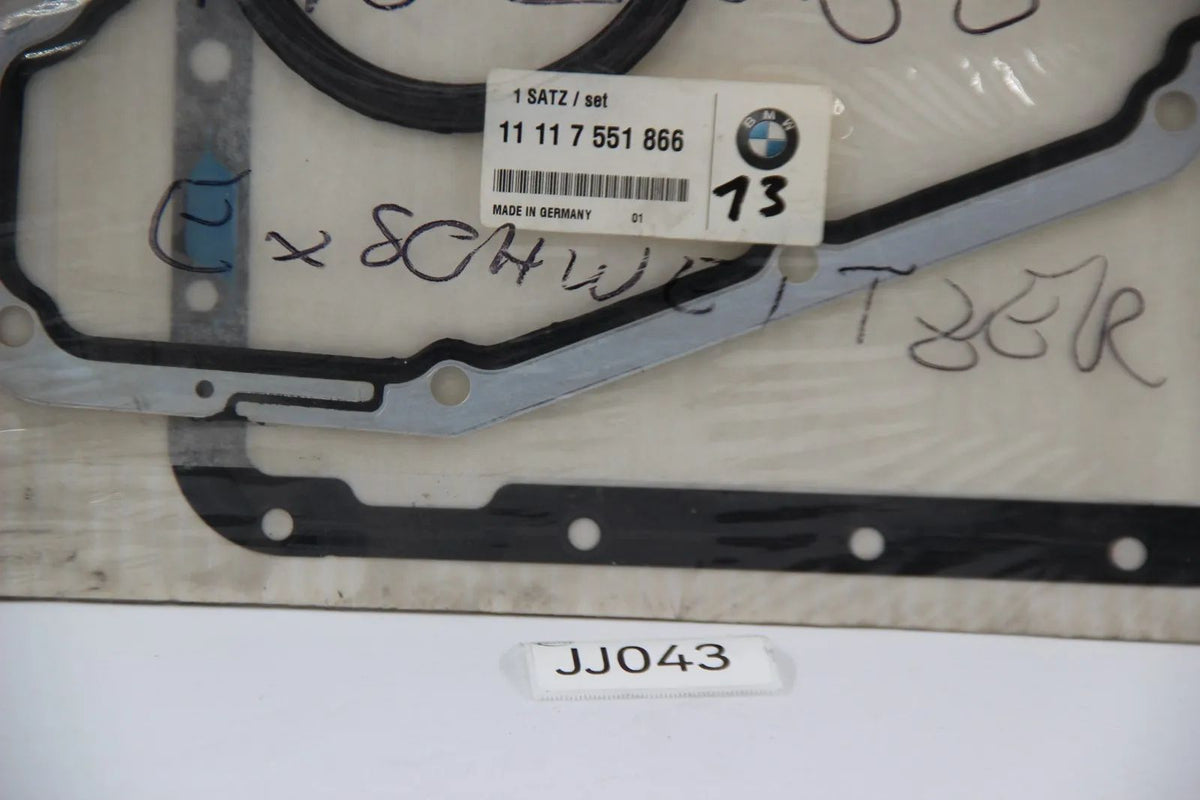 Original BMW E60 E63 E64 E65 E66 E67 Dichtungssatz Kurbelgehäuse 11117551866