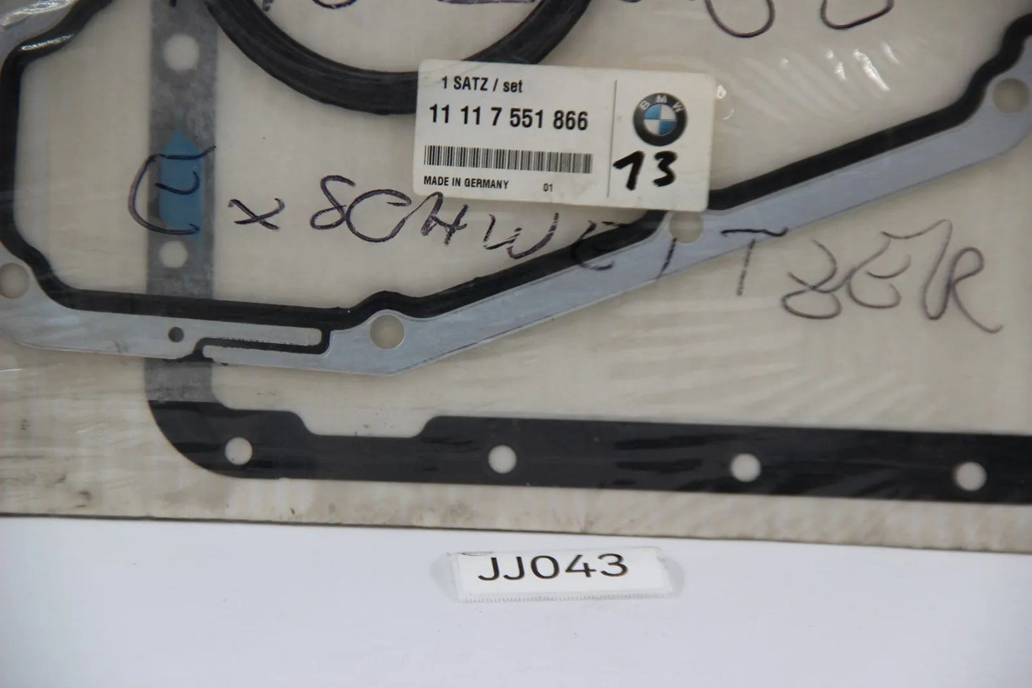 Original BMW E60 E63 E64 E65 E66 E67 Dichtungssatz Kurbelgehäuse 11117551866