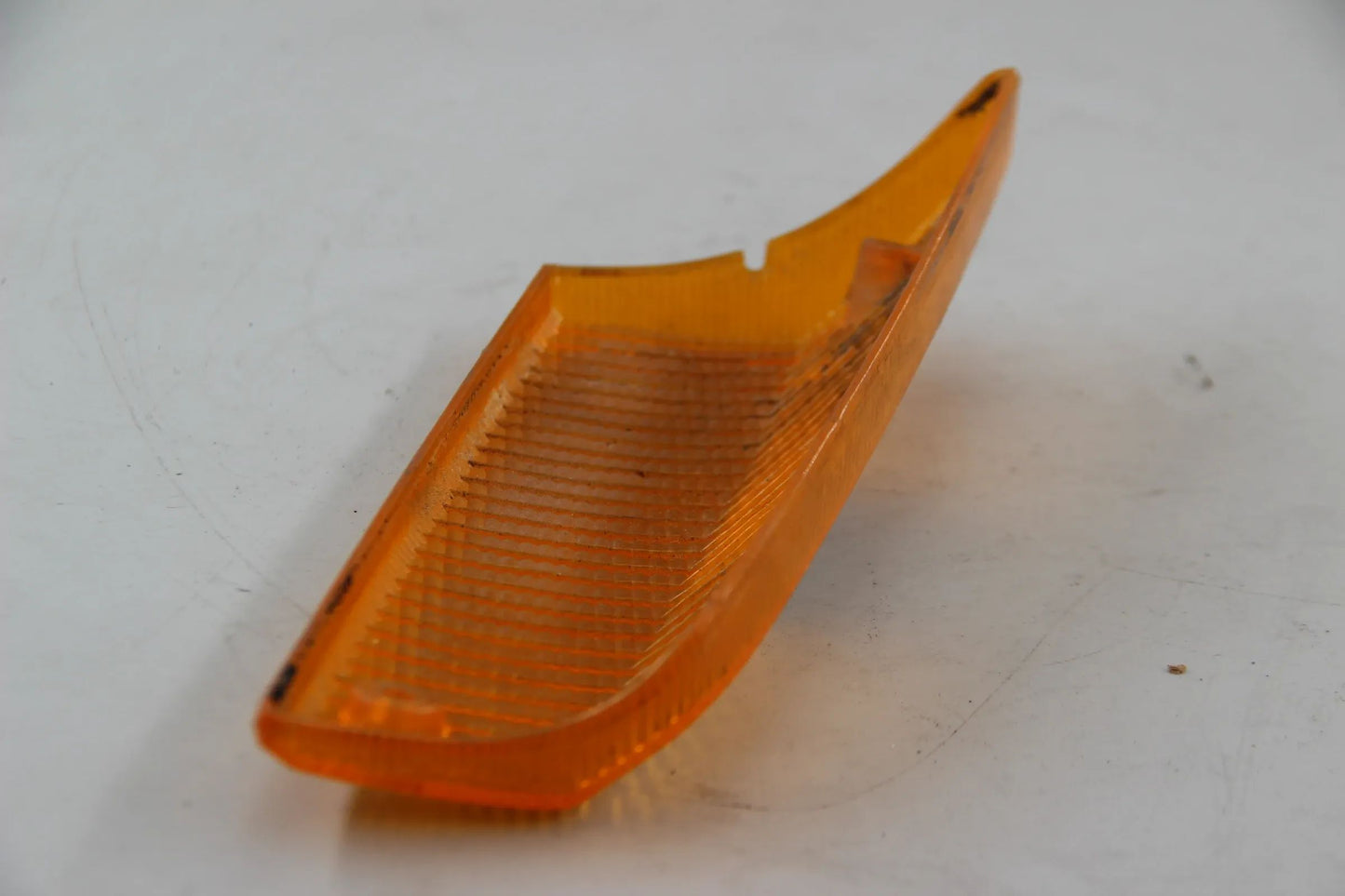 Original BMW E21 3er Blinker Scheibe/Plastik ohne Gehäuse links 1359161