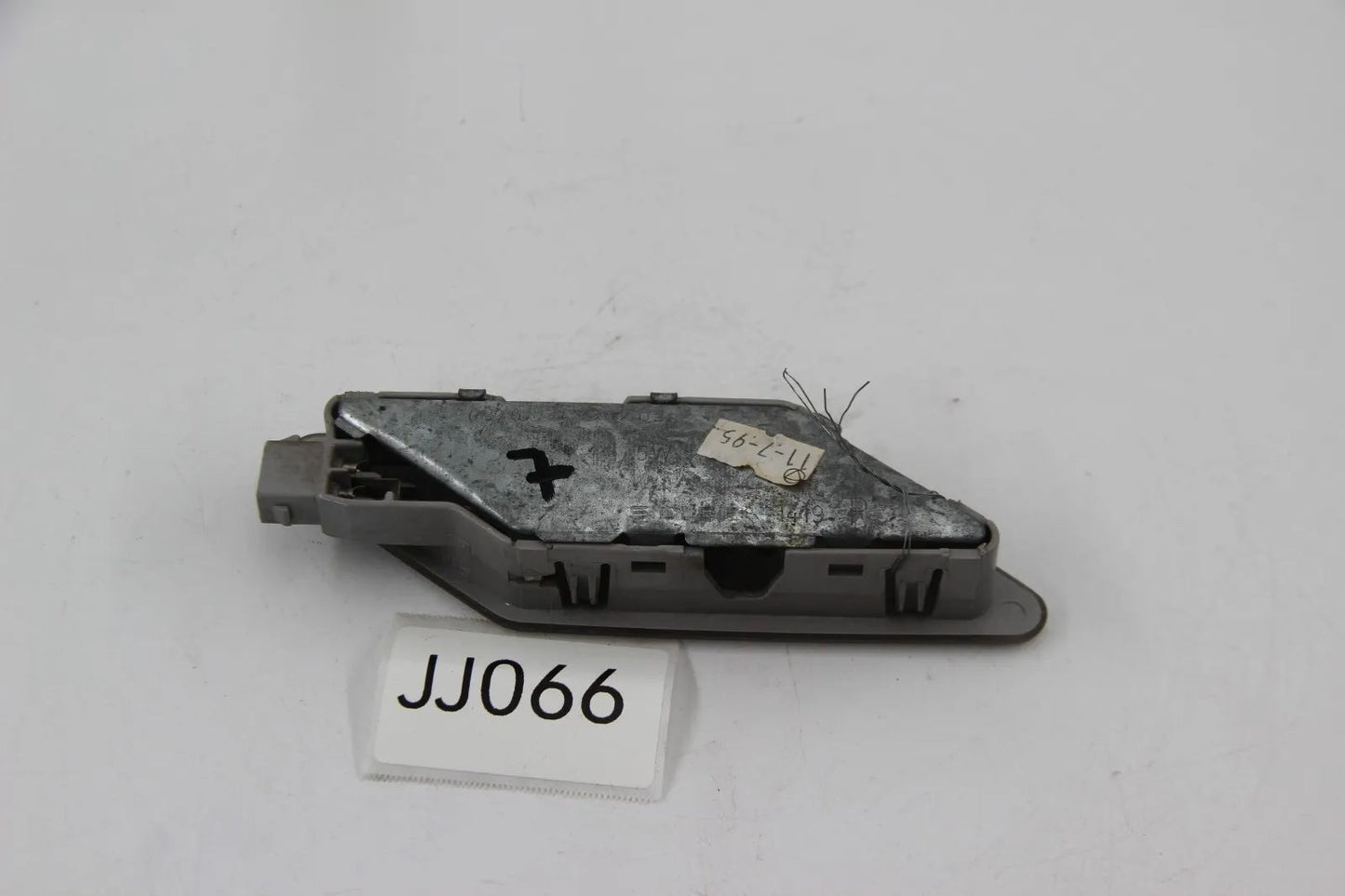 Original BMW E31 850Ci M70 850CSi S70 Innenleuchte hinten re PERL 63311387038