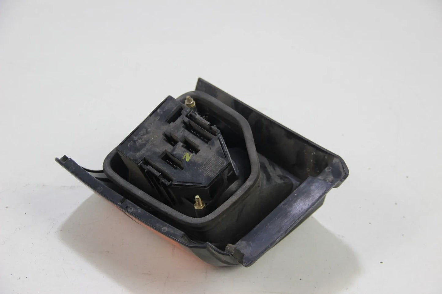 Original VW Passat 35i Heckleuchte Links Hella Taillight OEM 333 945 111