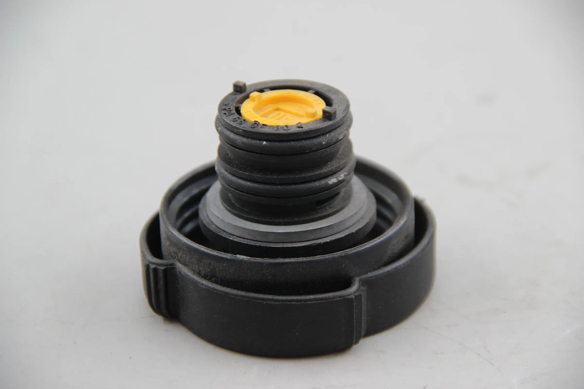 Original BMW E30 E36 E46 E34 E39 E60 E38 E65 Kühlerverschluss 1,4BAR 17111742232