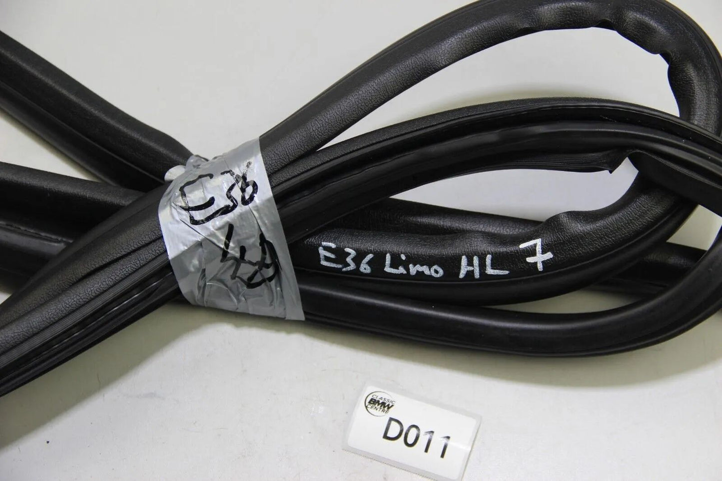 Original BMW E36 Türdichtung hinten links limousine 3er M3 325 328 325 320